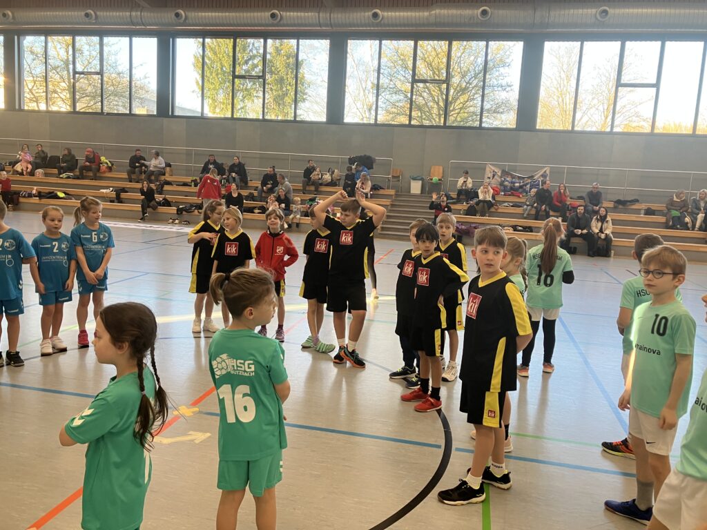 02.02.2025 Mini Maxis in Kirch-Göns_01